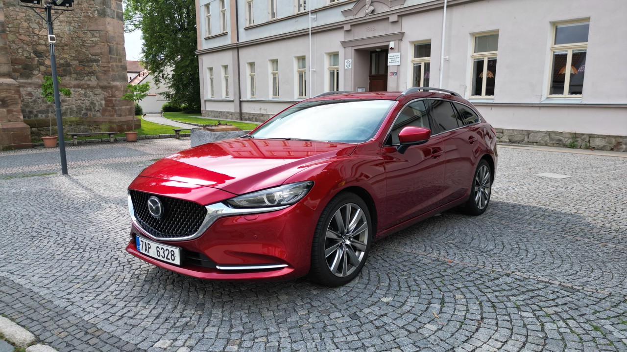 Ukázka výstupu AUTODRON - Mazda6